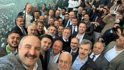 Varank'tan şampiyonluk özçekimi