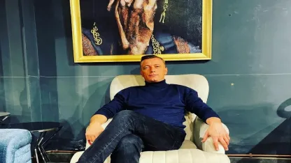 Vincin dereye uçtuğu kazada ölen sürücü toprağa verildi; eşi 4'üncü çocuklarına hamileymiş