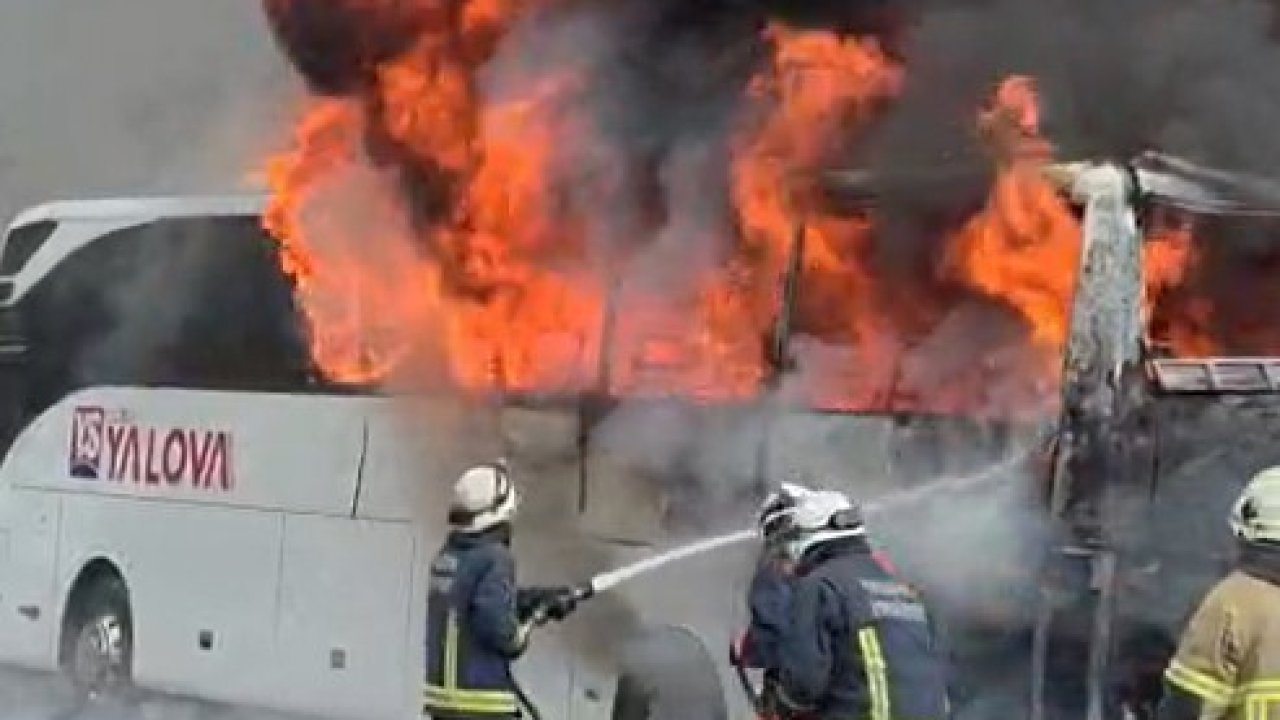 Yalova'da yolcu otobüsü alev alev yandı