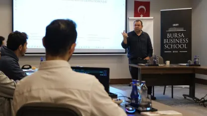 BBS ve BÜYEM’den ‘Yapay Zeka Destekli E-Ticaret Programı’