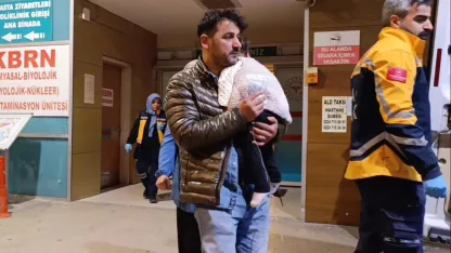 Bursa'da merdivenden düşen Güllüzar bebek, yaralandı