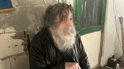 'Kötü koku' sonrası belediye harekete geçti; çöp evden 1 yıldır çıkmadığı ortaya çıktı