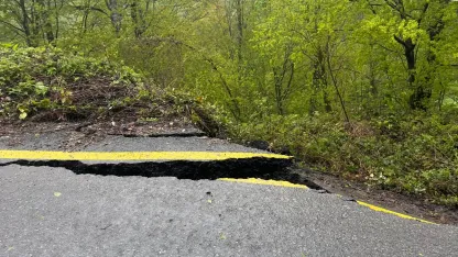 Sakarya’da sular çekilince selin hasarı ortaya çıktı