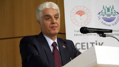 TAGEM Genel Müdür Yardımcısı Çakal: Dünyayla rekabet edebilmek için yerli ve milli çeşitlerimizi geliştirmeliyiz