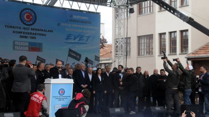 TÜRK-İŞ Başkanı Atalay: 28 bin lirayla 1 ay bırakın, 1 hafta geçinemezsiniz