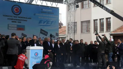 TÜRK-İŞ Başkanı Atalay: 28 bin lirayla 1 ay bırakın, 1 hafta geçinemezsiniz
